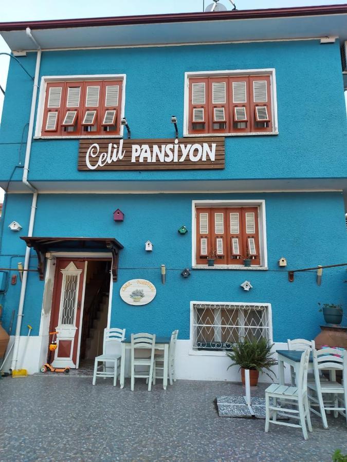 Celil Pansiyon Ayvalik Ngoại thất bức ảnh